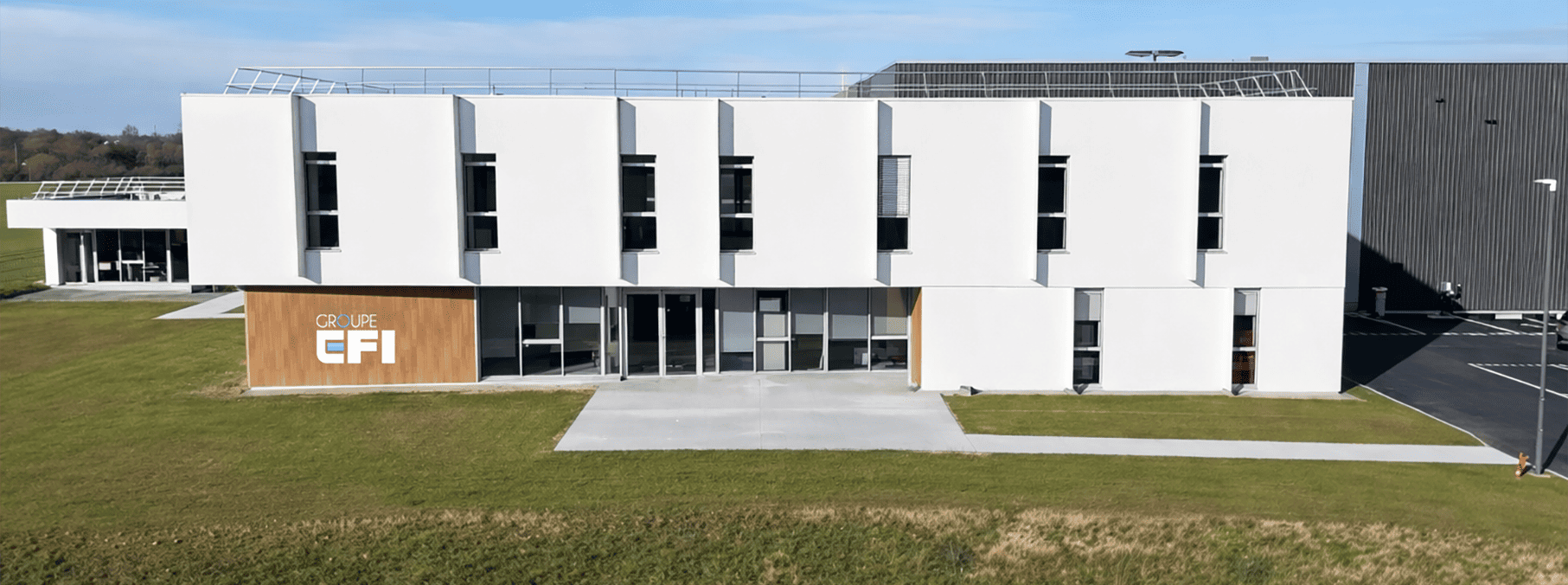 assistante-achat-nouveau-batiment-groupe-efi