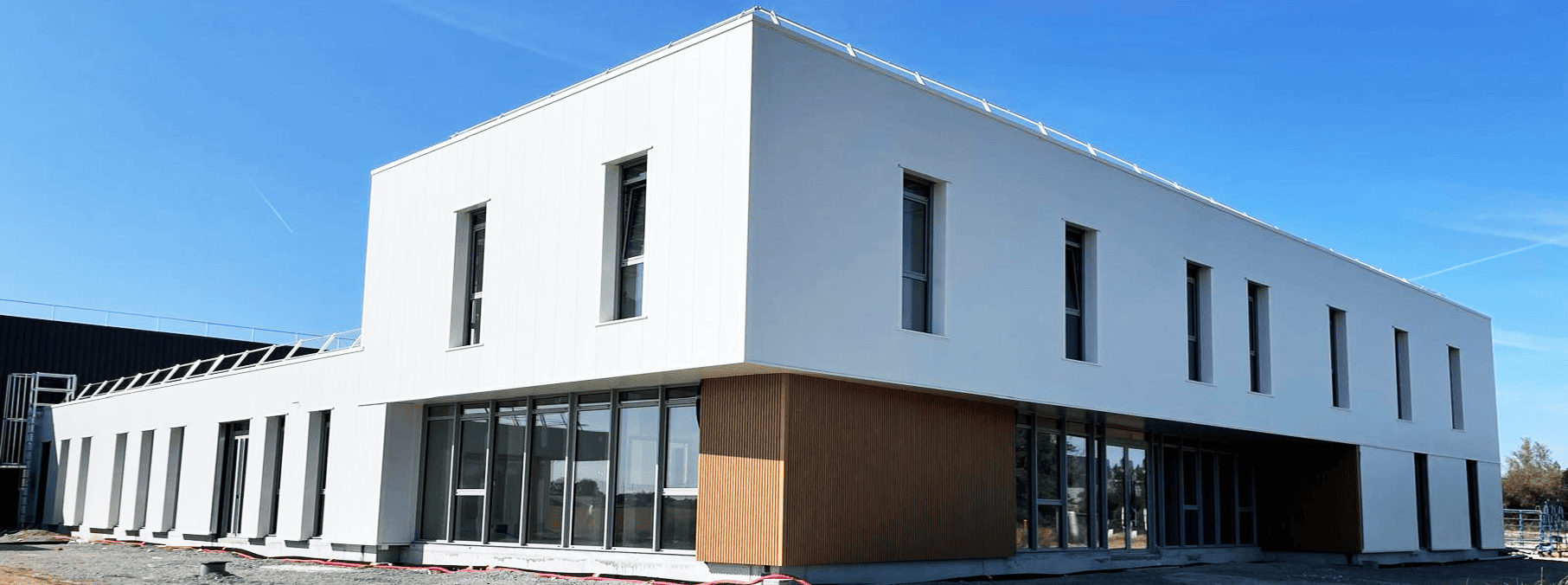 assistante-achat-nouveau-batiment-groupe-efi