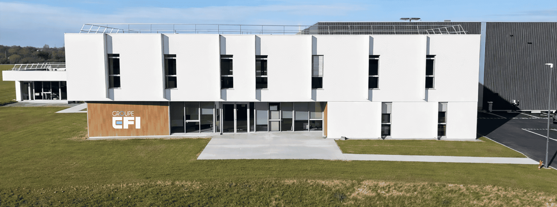 assistante-approvisionnement-achat-nouveau-batiment-groupe-efi