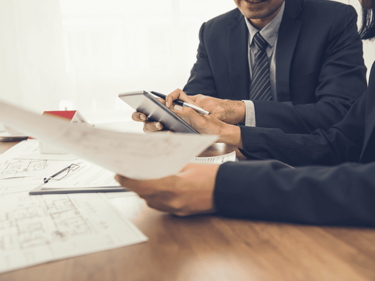 charge-affaires-agencement-rendez-vous-groupe-efi